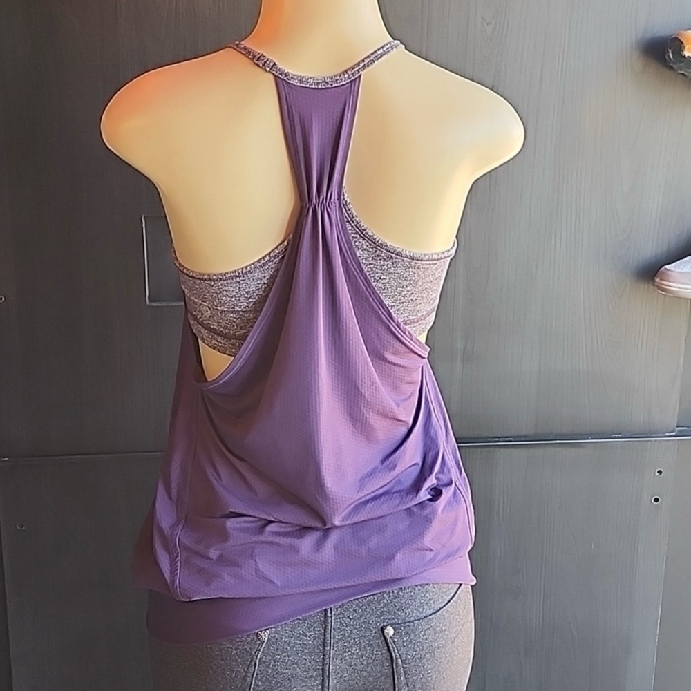 Lululemon No limits tank with built-in bra - Picture 2 of 3